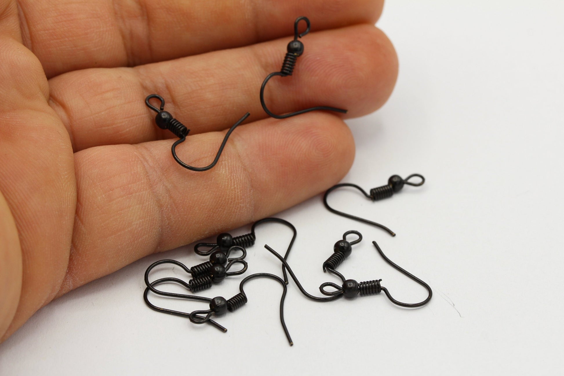 17mm Black Plated Earring Hooks , Fish Hooks, Ear Wires , Black Plated  Earrings, Earrings Findings - TS489